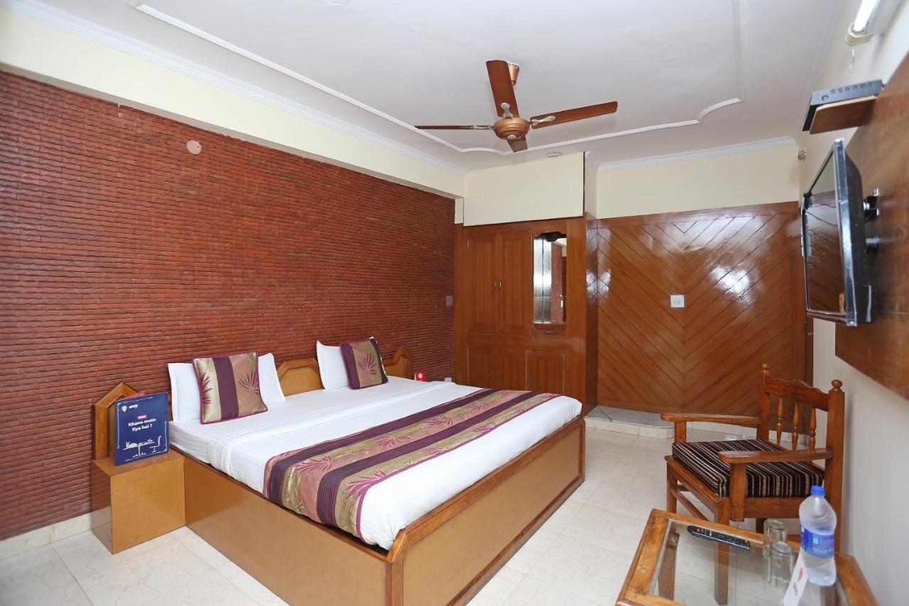 Oyo Flagship 9554 Hotel Grand Plaza Faridabad Exterior photo